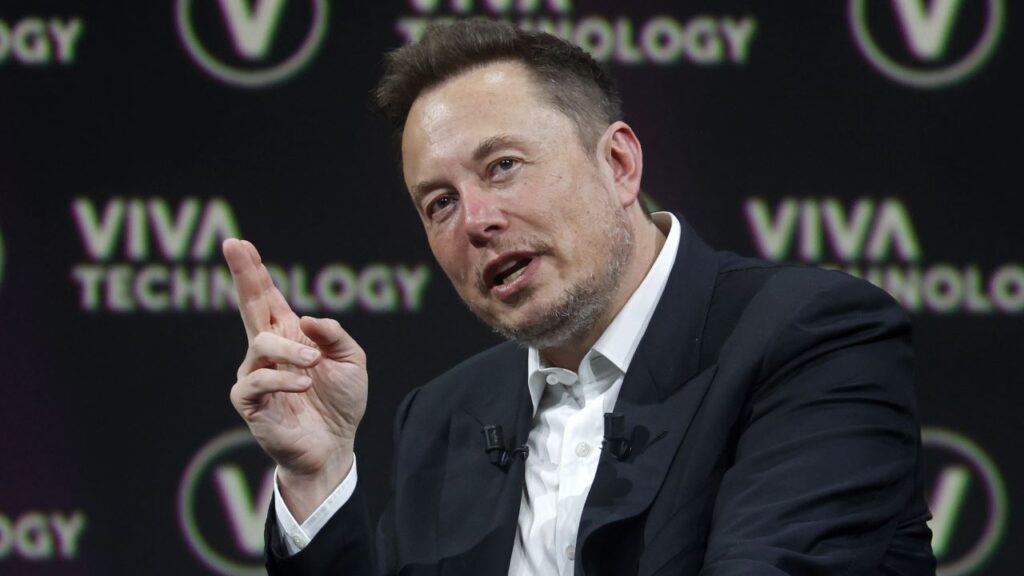 Musk says AI and robotics are ‘only’ things that can solve massive US debt crisis