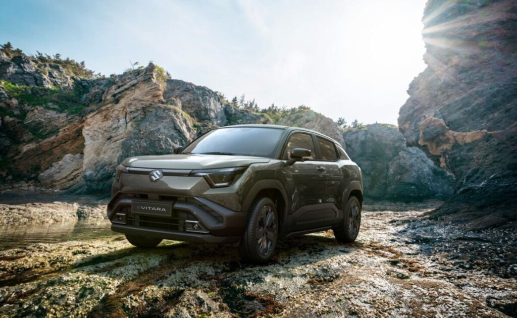 Suzuki e-Vitara: Menjelajahi Dunia dengan Gaya dan Teknologi Modern